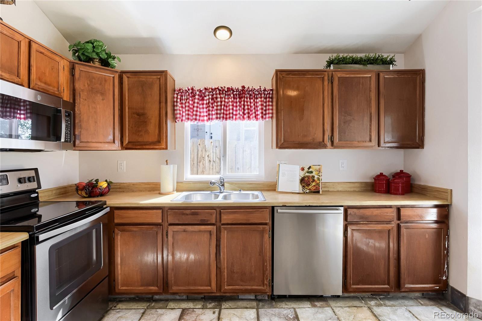 MLS Image #11 for 9876 w friend place,littleton, Colorado