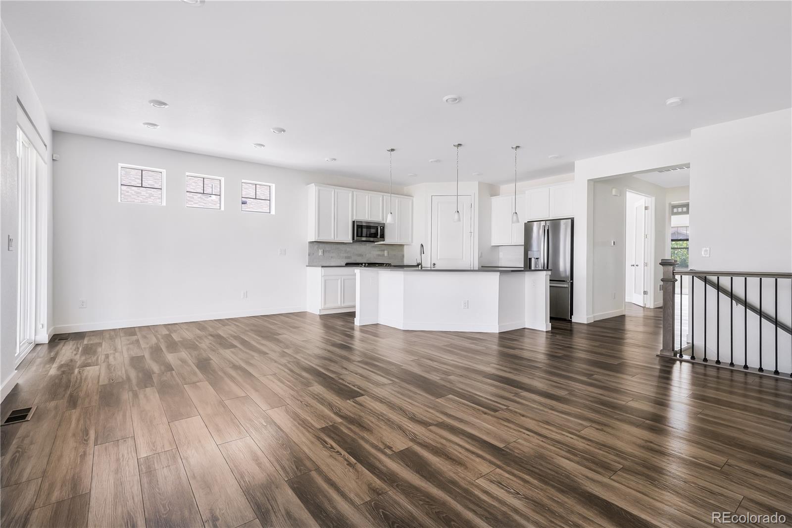 MLS Image #12 for 8595 s quemoy street,aurora, Colorado