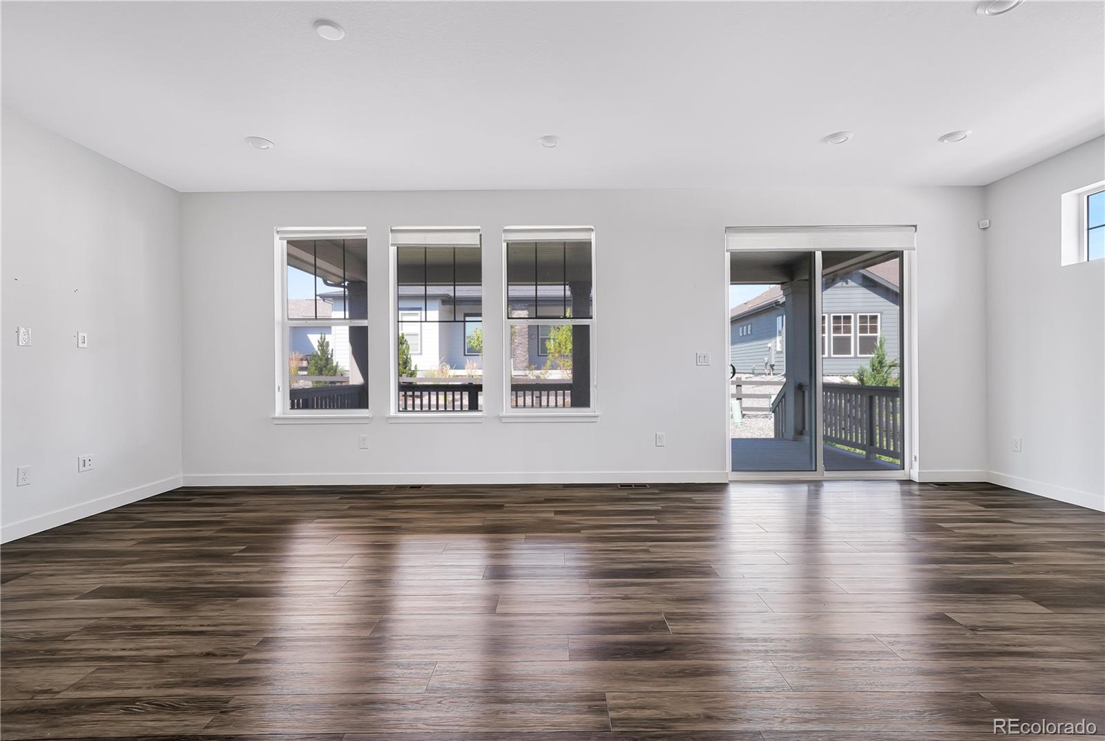 MLS Image #18 for 8595 s quemoy street,aurora, Colorado