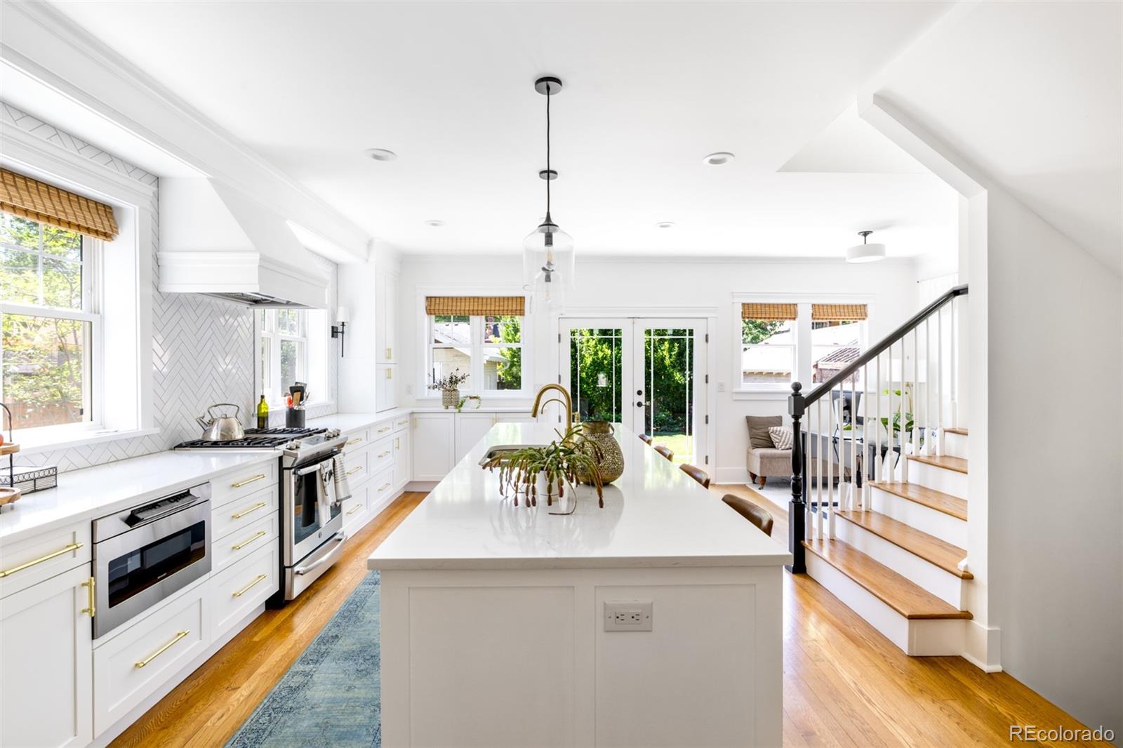 MLS Image #13 for 1047  steele street,denver, Colorado