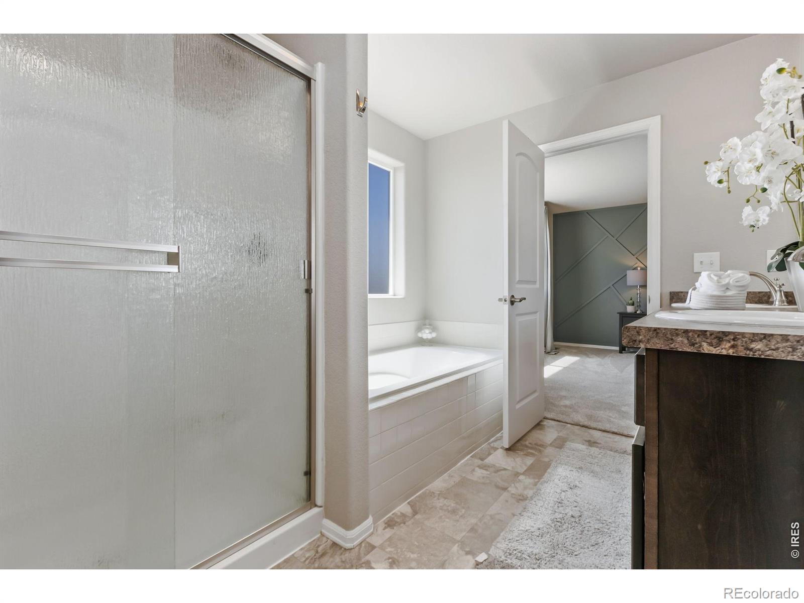 MLS Image #13 for 1631  country sun court,windsor, Colorado