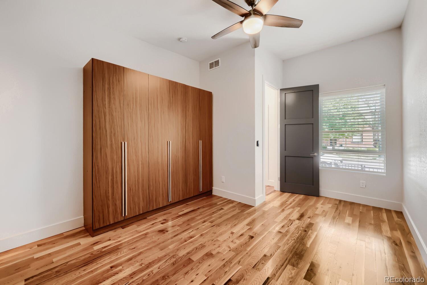 MLS Image #12 for 2951  champa street,denver, Colorado