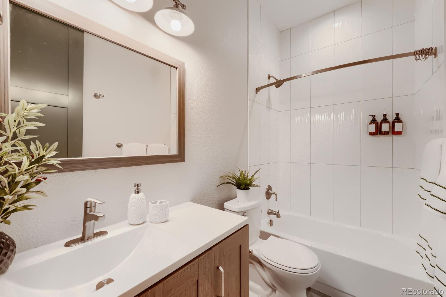 MLS Image #13 for 2951  champa street,denver, Colorado