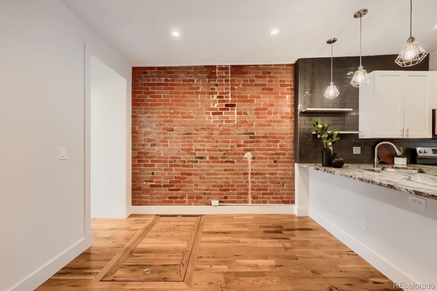 MLS Image #21 for 2951  champa street,denver, Colorado
