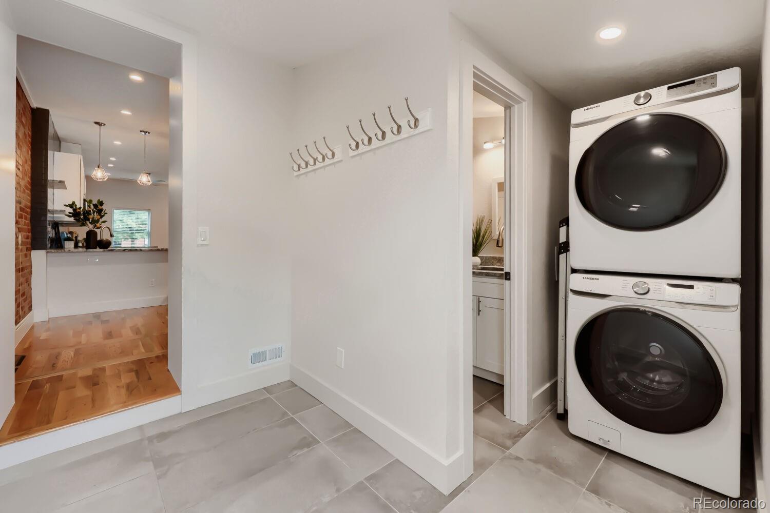 MLS Image #24 for 2951  champa street,denver, Colorado