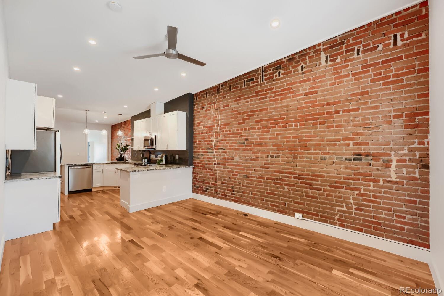 MLS Image #5 for 2951  champa street,denver, Colorado