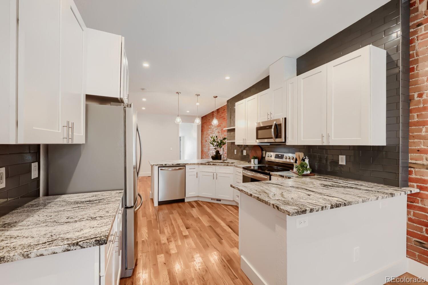 MLS Image #7 for 2951  champa street,denver, Colorado