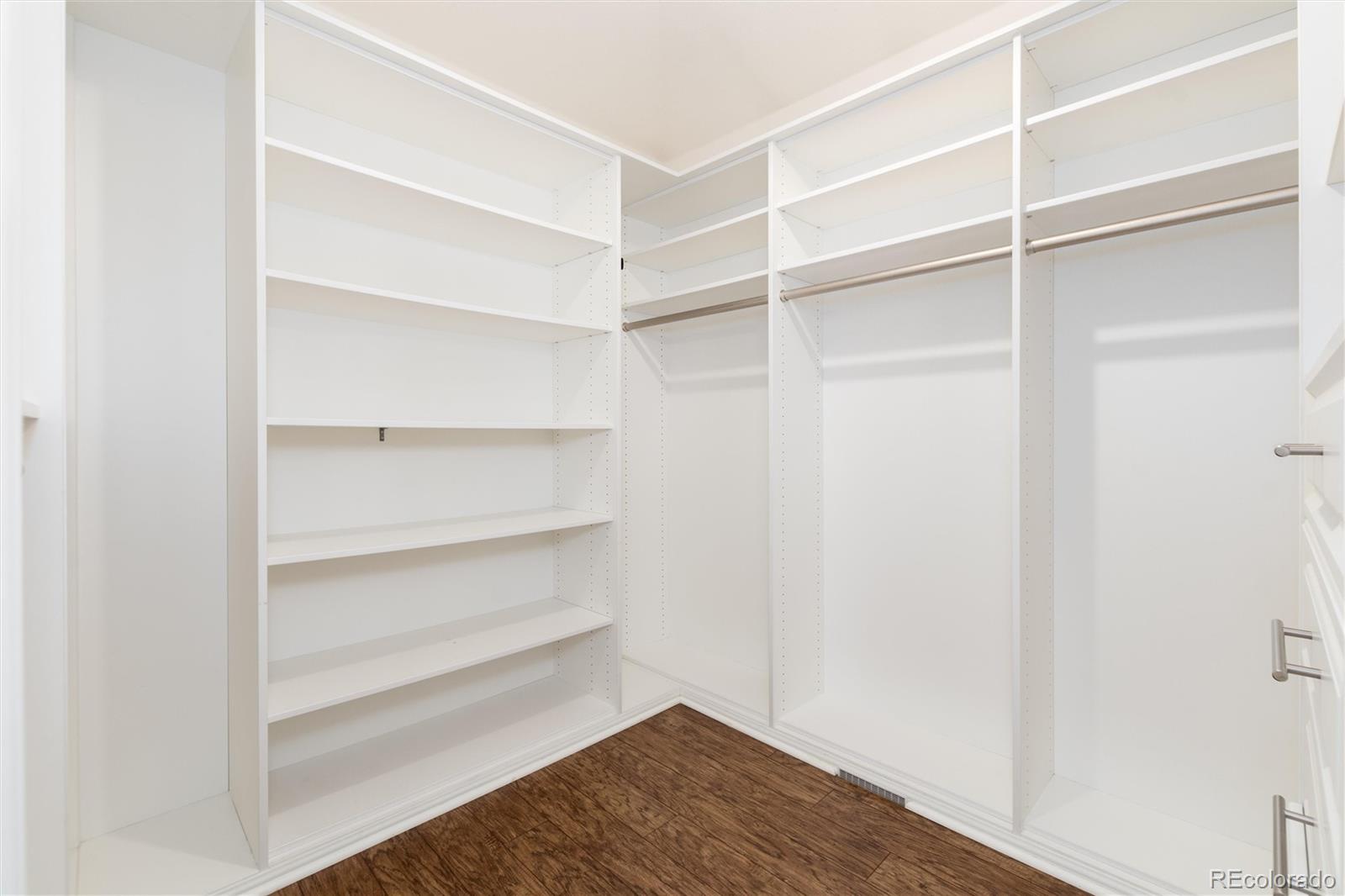MLS Image #20 for 7282 s acoma street,littleton, Colorado