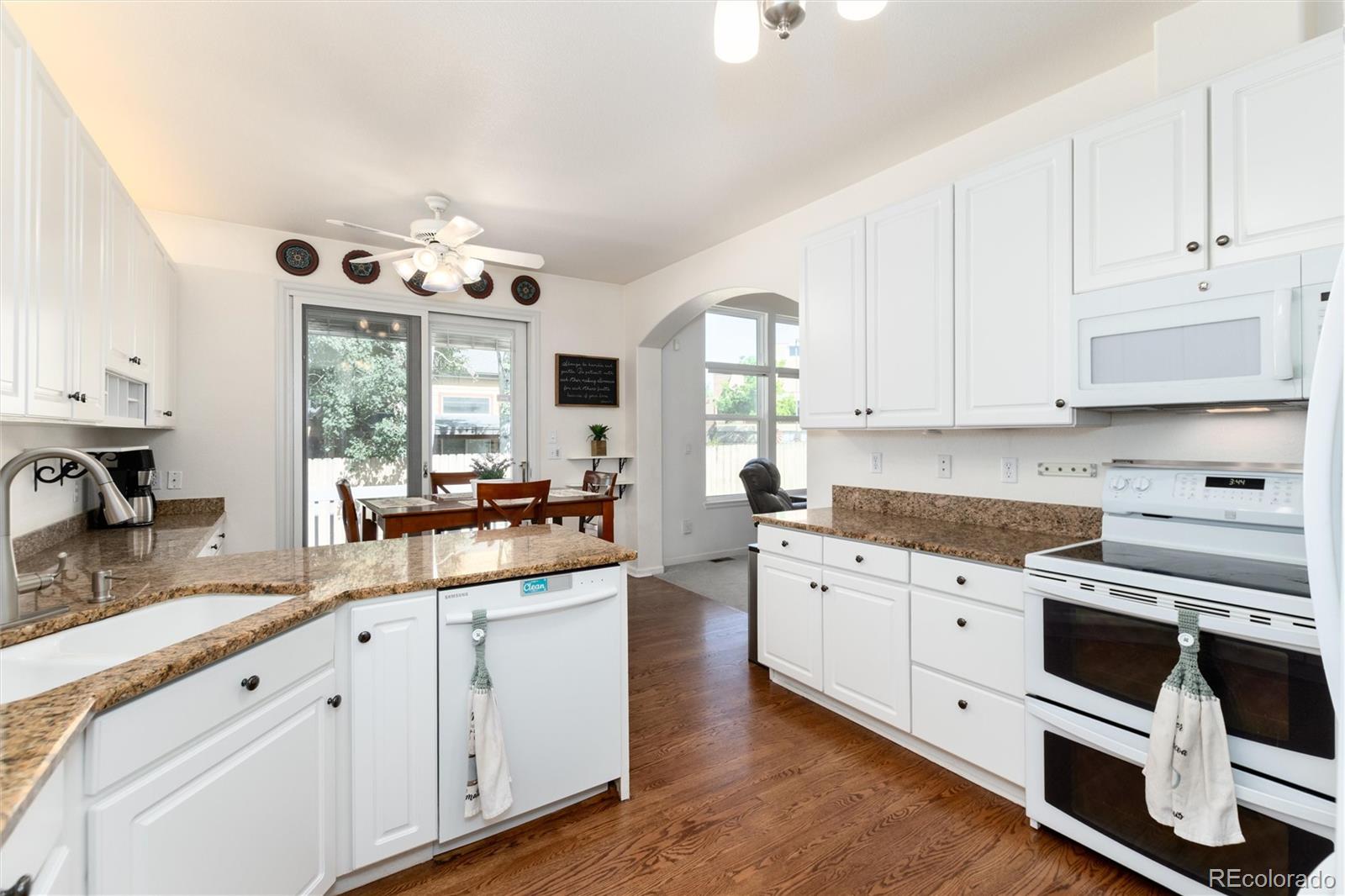 MLS Image #9 for 7282 s acoma street,littleton, Colorado