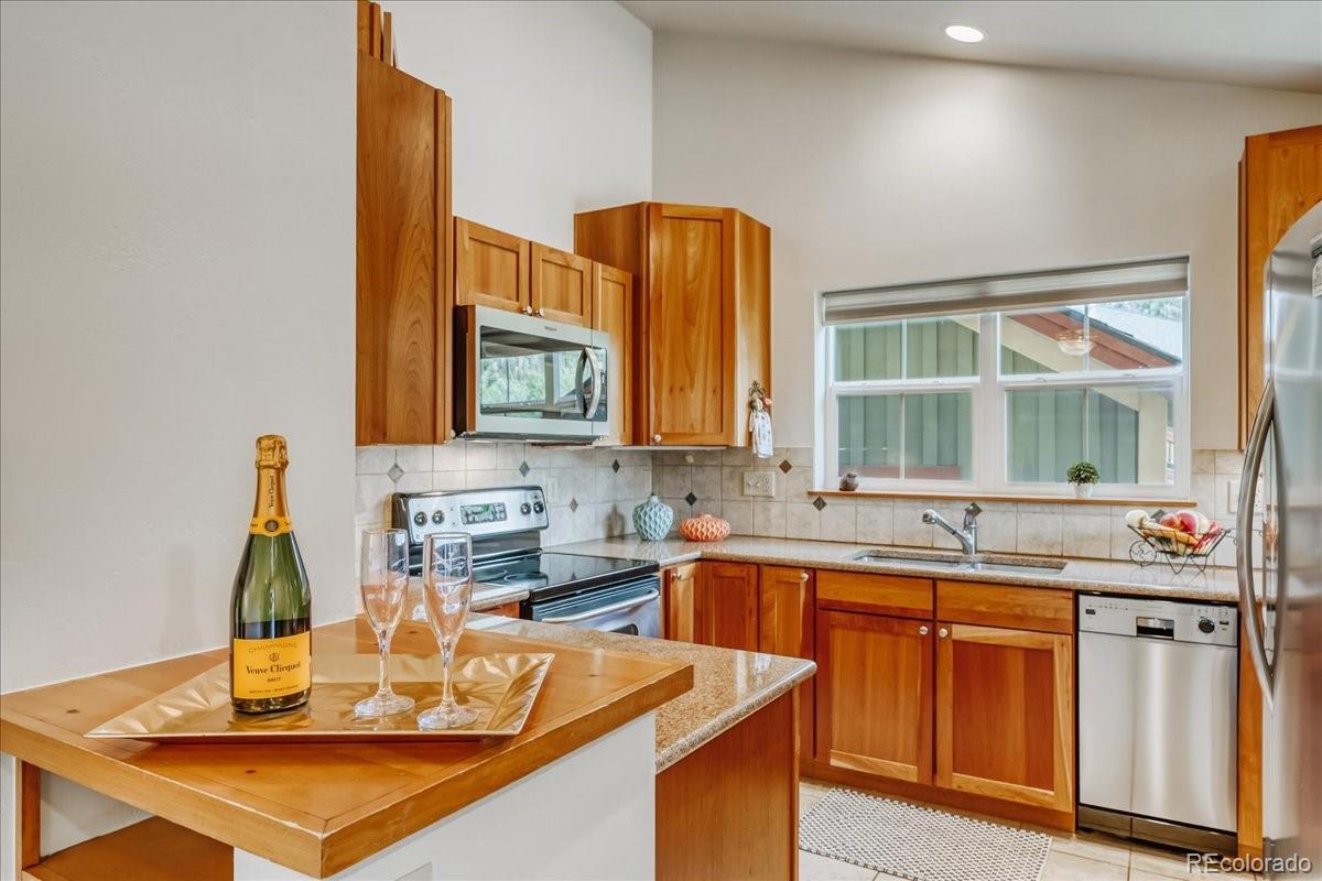 MLS Image #3 for 300  streamside lane,frisco, Colorado
