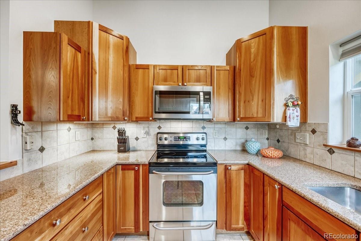 MLS Image #4 for 300  streamside lane,frisco, Colorado