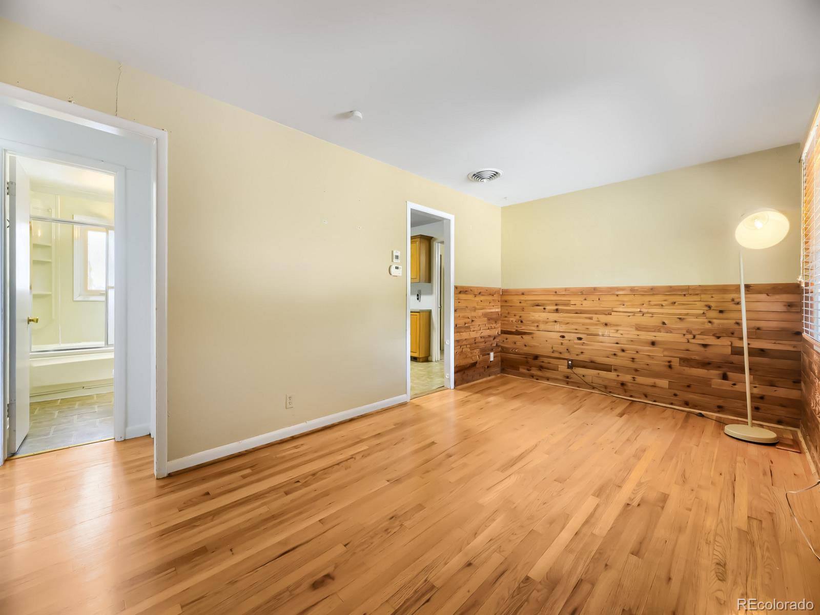 MLS Image #6 for 1710 s yuma street,denver, Colorado