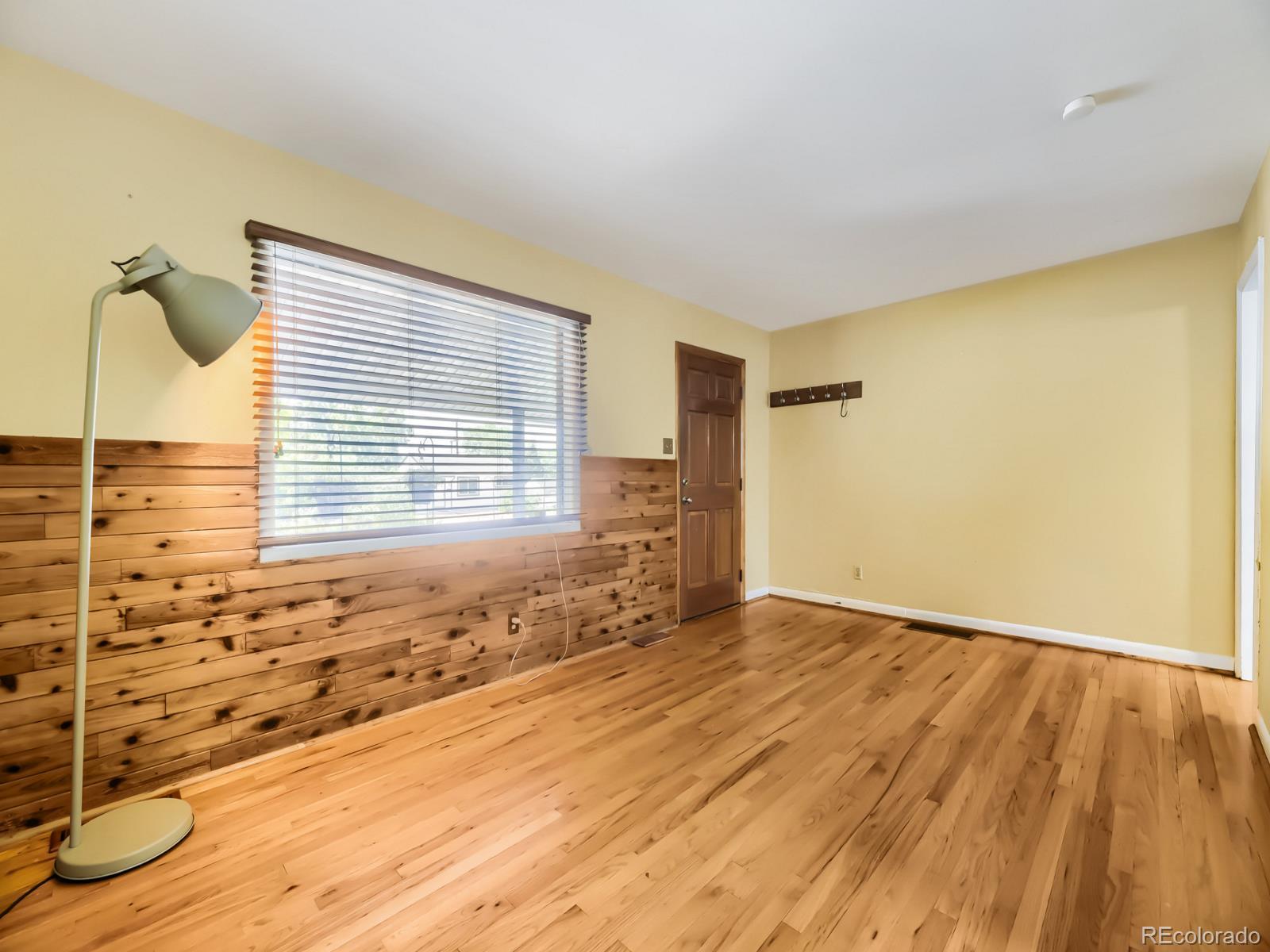 MLS Image #8 for 1710 s yuma street,denver, Colorado