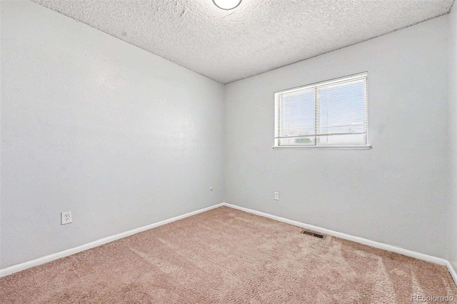 MLS Image #12 for 15946 e 17th place,aurora, Colorado