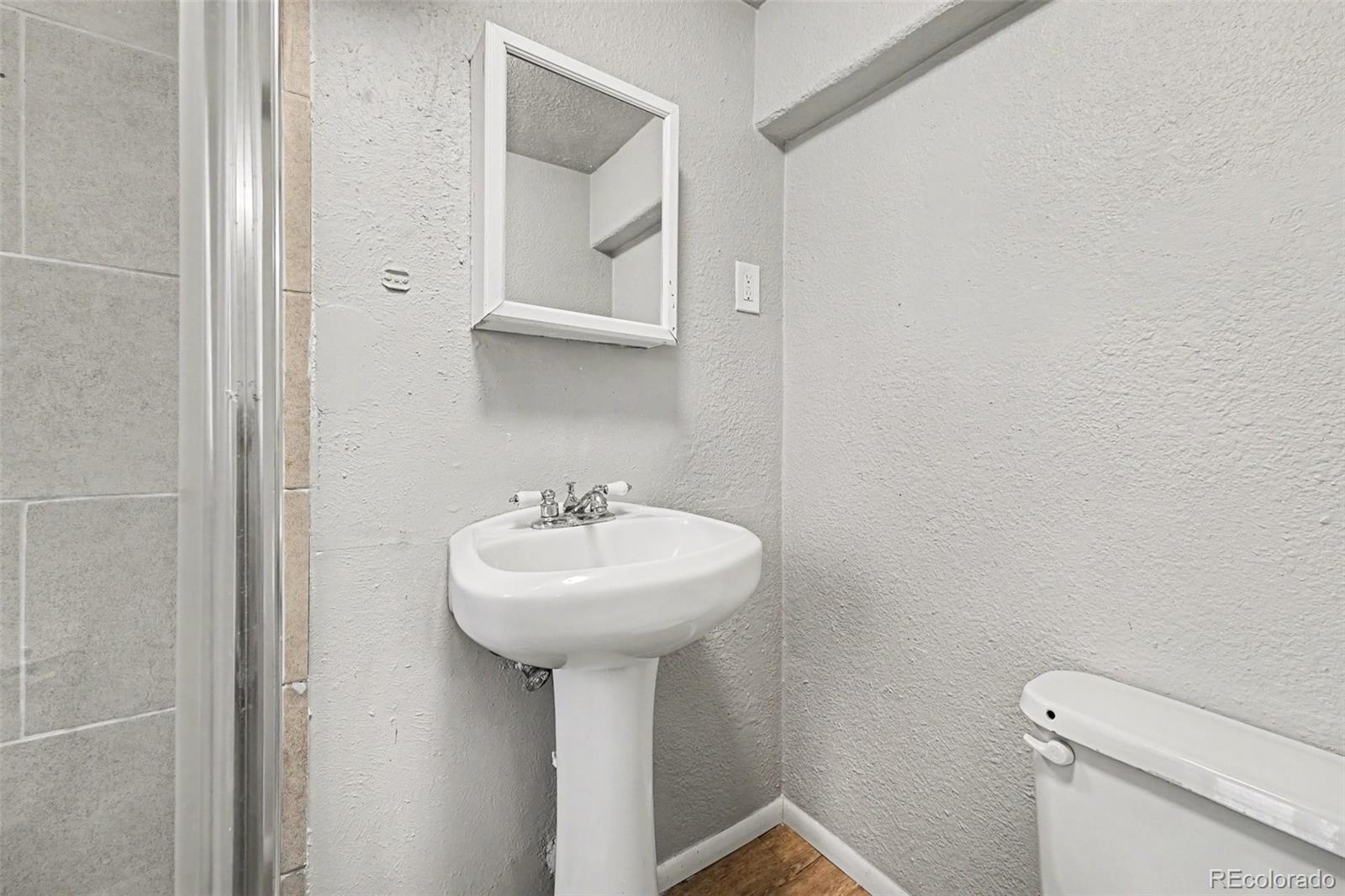MLS Image #17 for 15946 e 17th place,aurora, Colorado