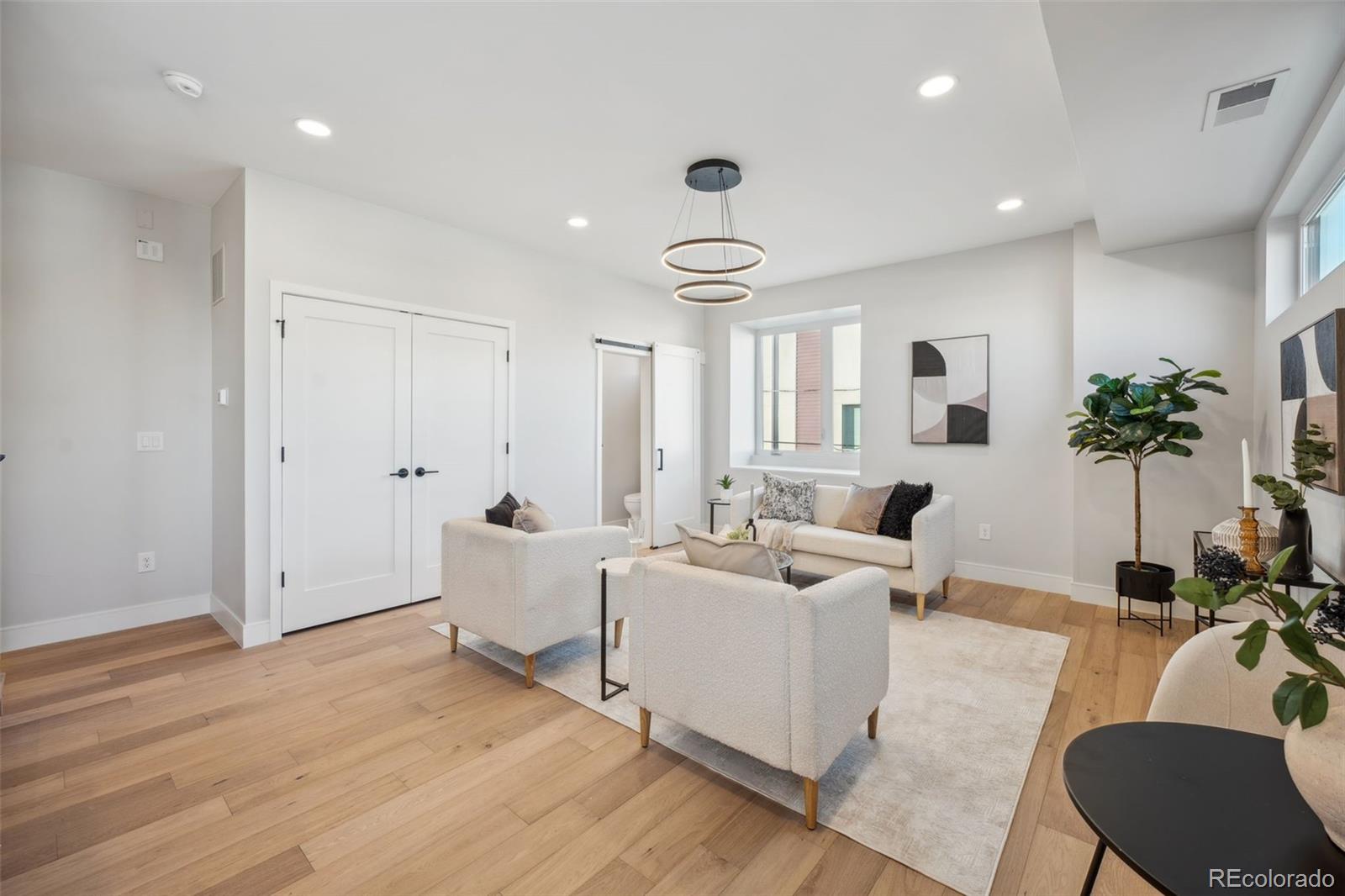 MLS Image #17 for 2330  eliot street 6,denver, Colorado