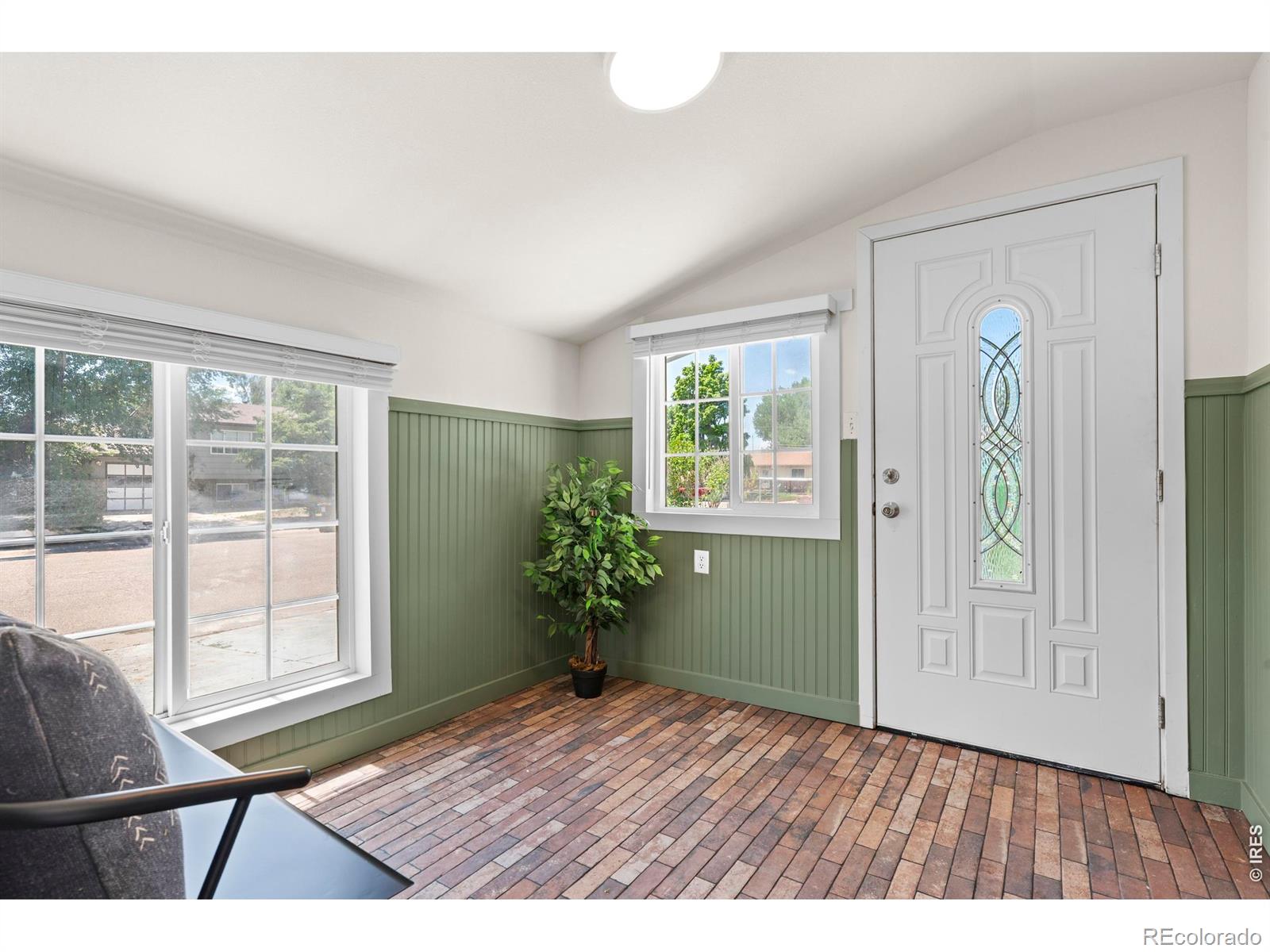 MLS Image #2 for 272  ley drive,la salle, Colorado