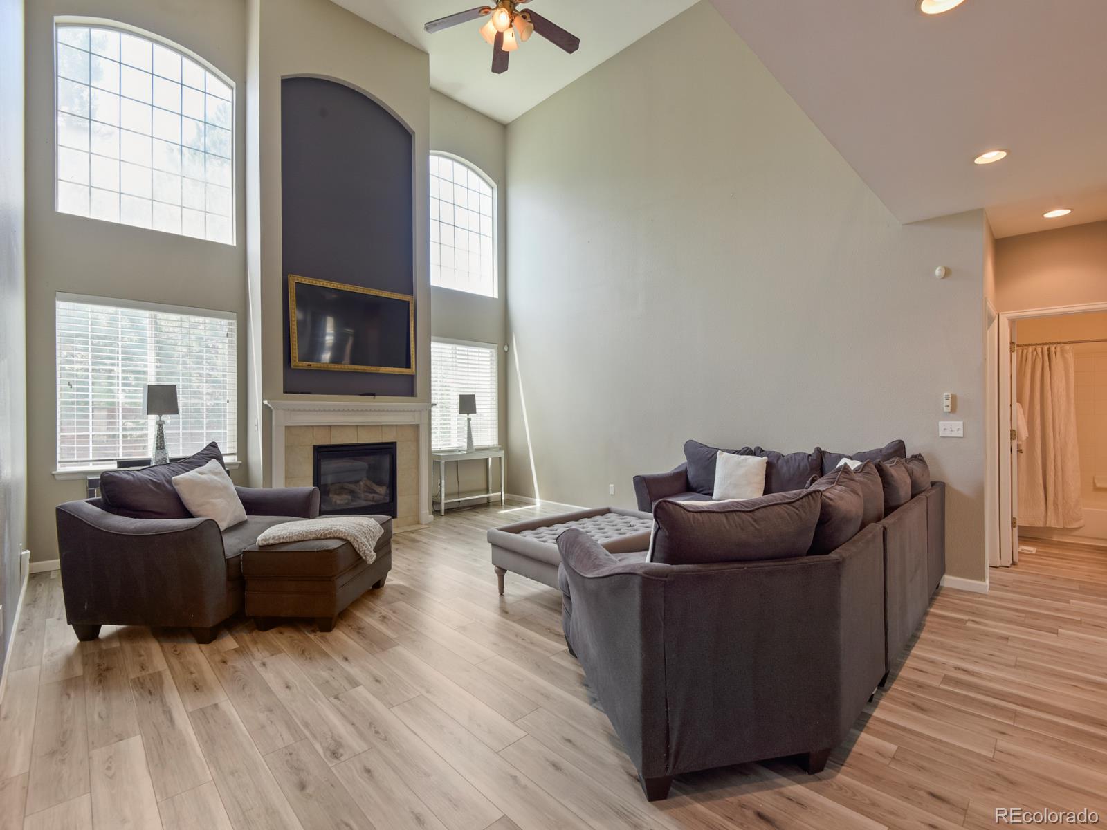 MLS Image #7 for 5957 s helena street,centennial, Colorado