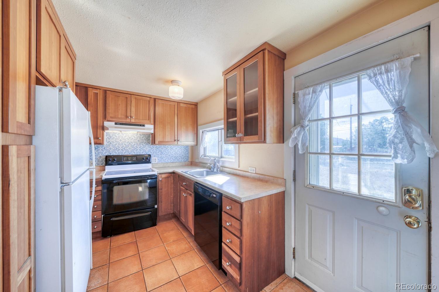 MLS Image #12 for 1347  h street,salida, Colorado
