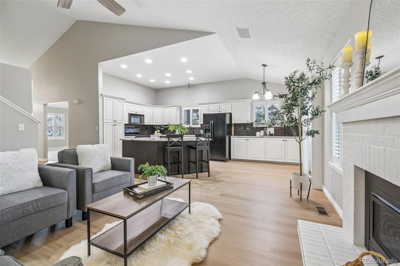 MLS Image #2 for 9805  foxhill circle,highlands ranch, Colorado