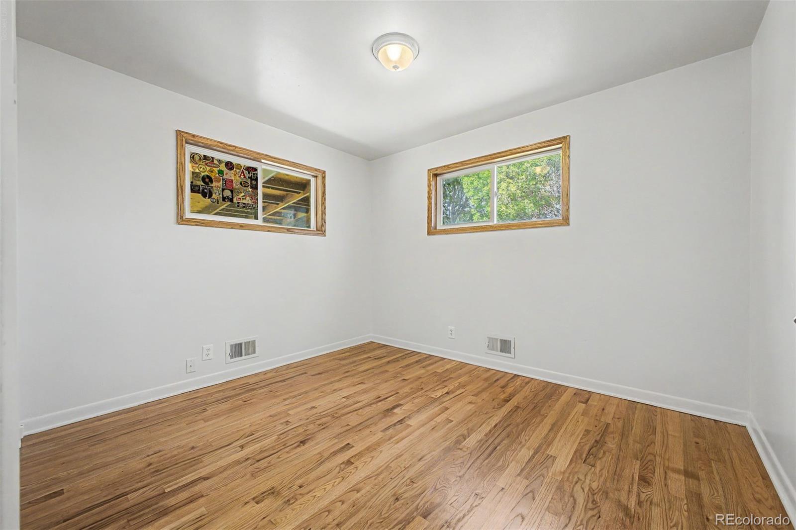 MLS Image #14 for 10693  loren lane,denver, Colorado