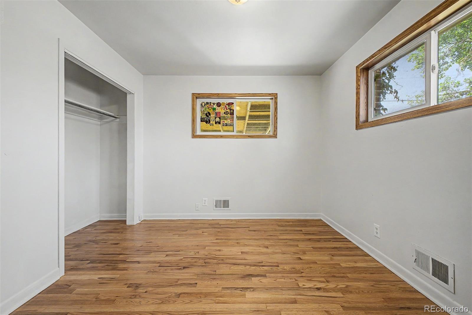 MLS Image #15 for 10693  loren lane,denver, Colorado