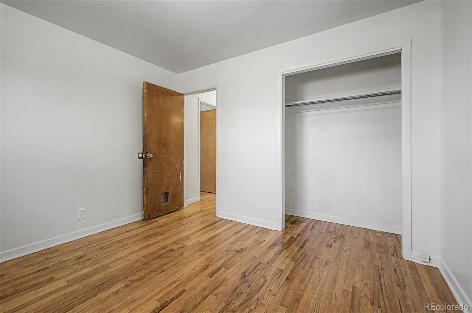 MLS Image #16 for 10693  loren lane,denver, Colorado