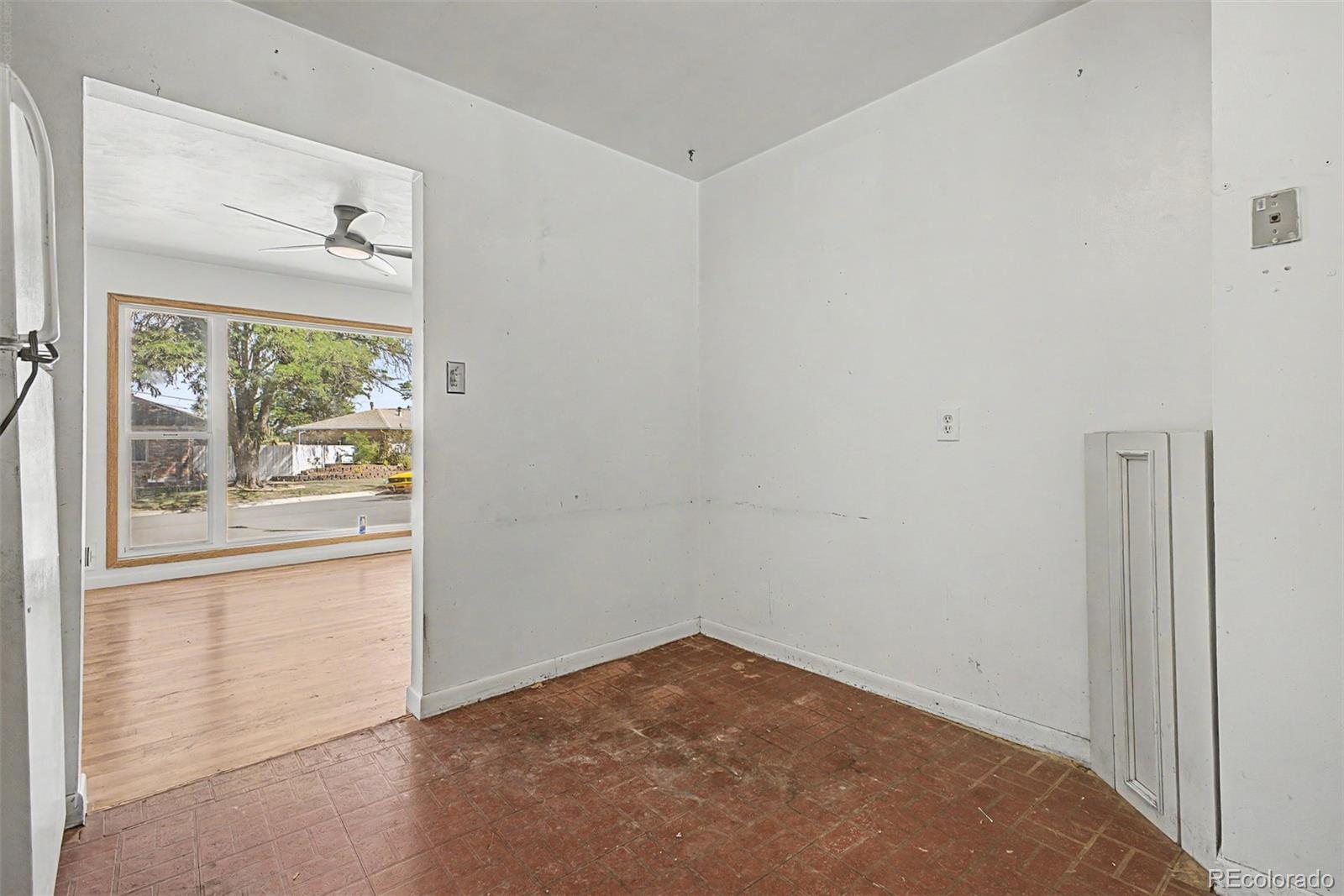 MLS Image #17 for 10693  loren lane,denver, Colorado