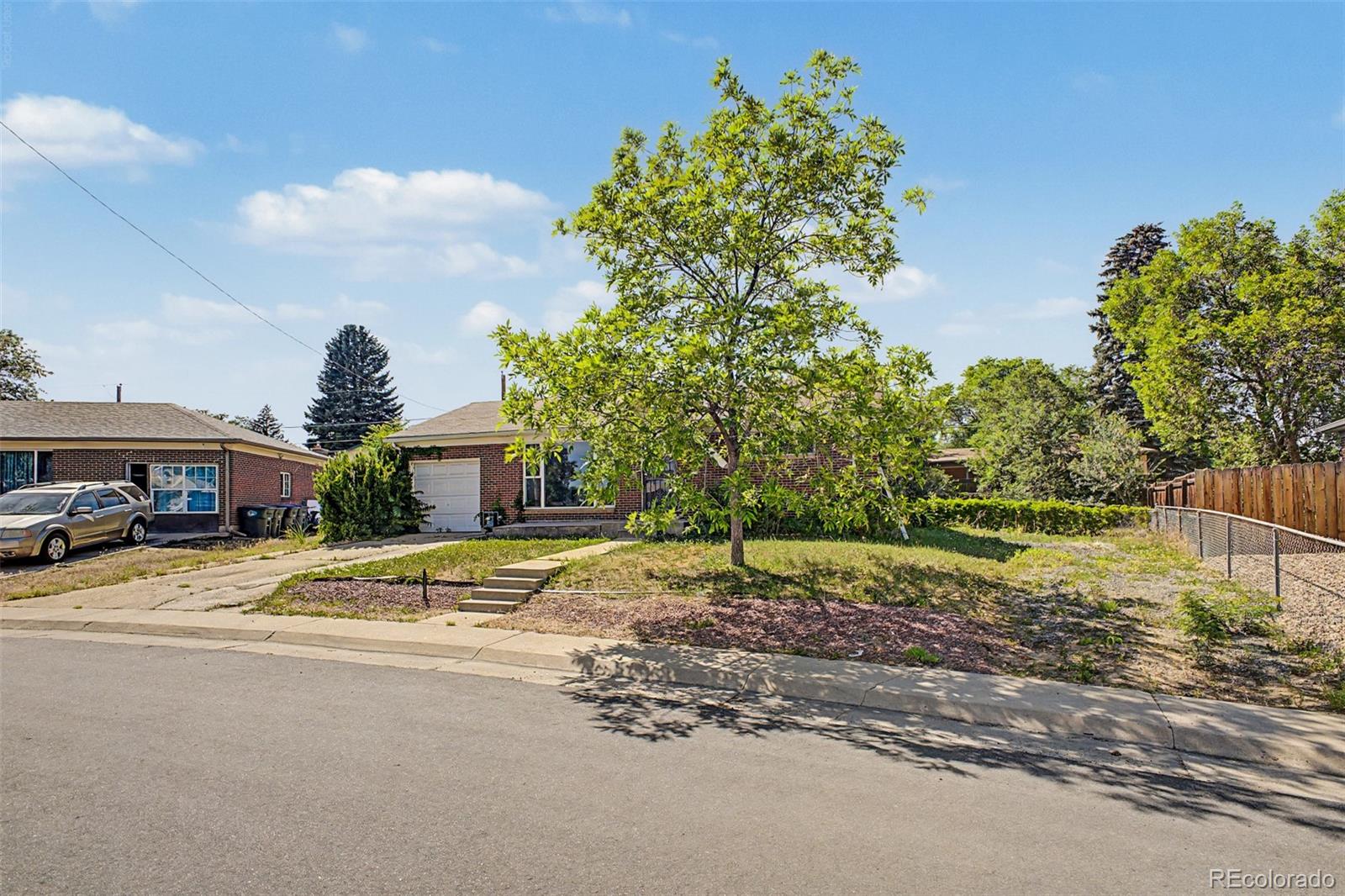 MLS Image #2 for 10693  loren lane,denver, Colorado