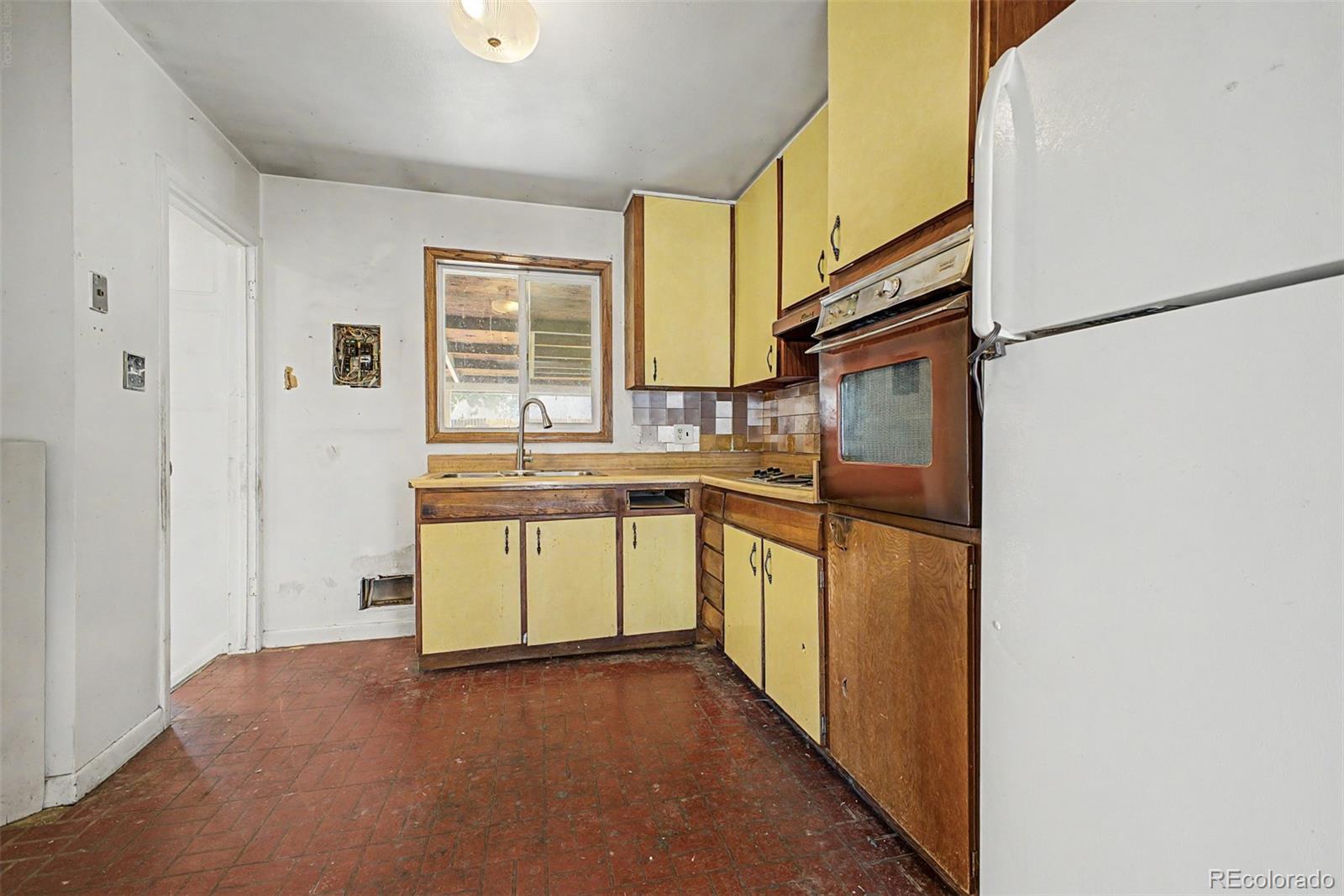 MLS Image #7 for 10693  loren lane,denver, Colorado