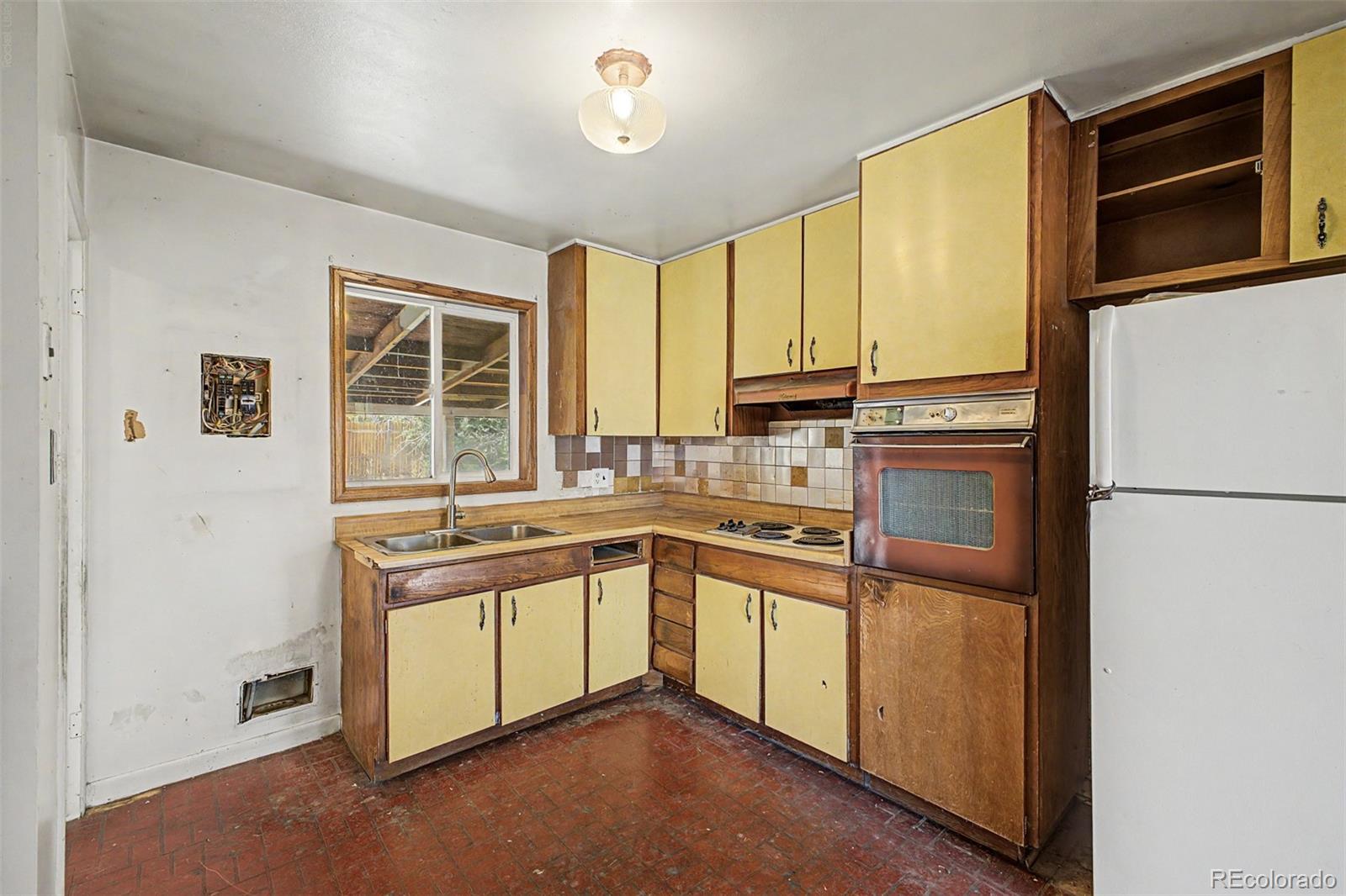 MLS Image #8 for 10693  loren lane,denver, Colorado