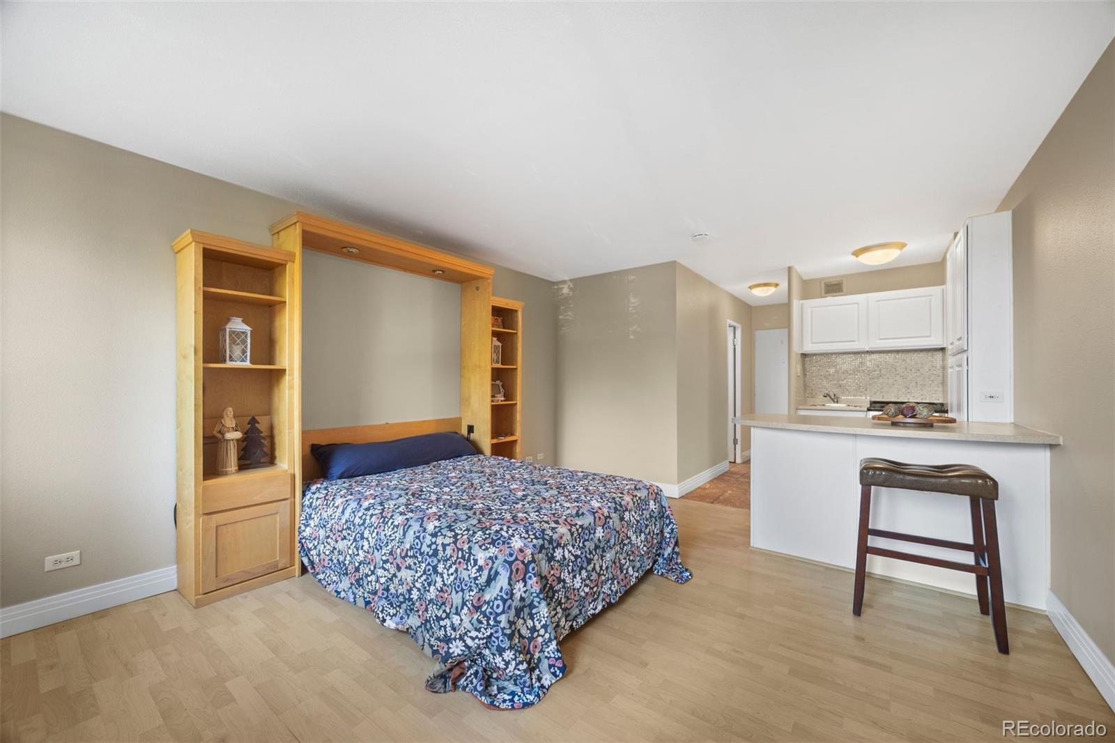 MLS Image #2 for 1196 n grant street 211,denver, Colorado