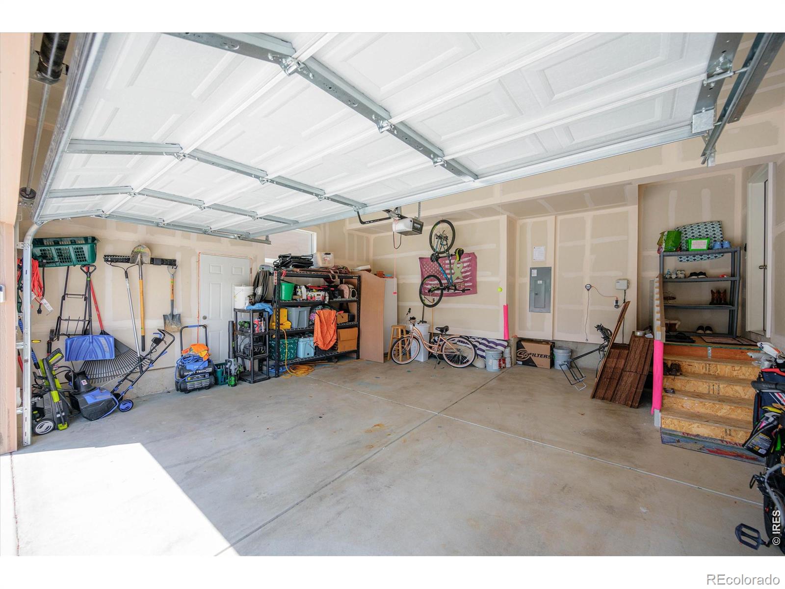 MLS Image #33 for 2584  grizzly place,johnstown, Colorado