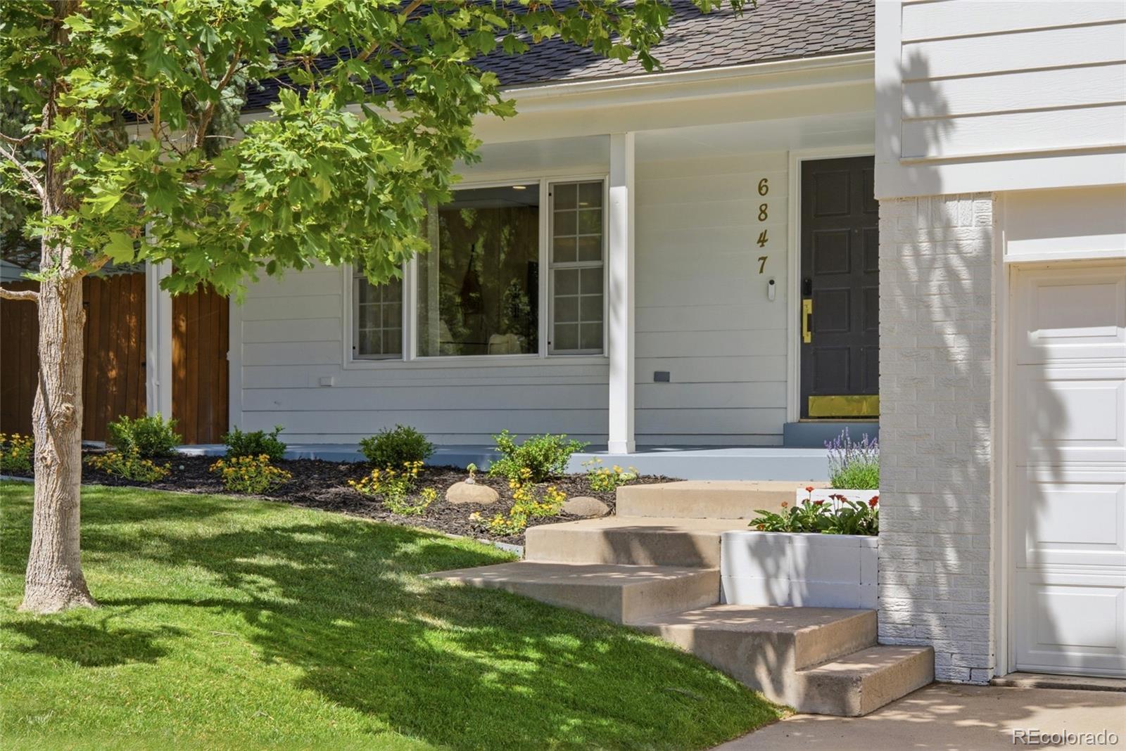 MLS Image #2 for 6847 s magnolia court,centennial, Colorado