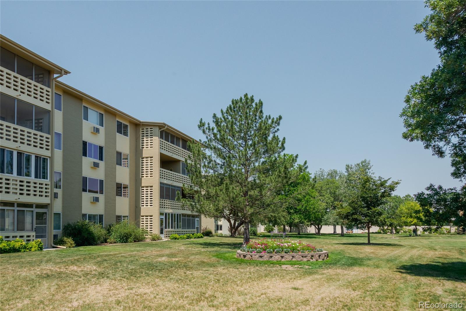 MLS Image #21 for 700 s alton way 10b,denver, Colorado