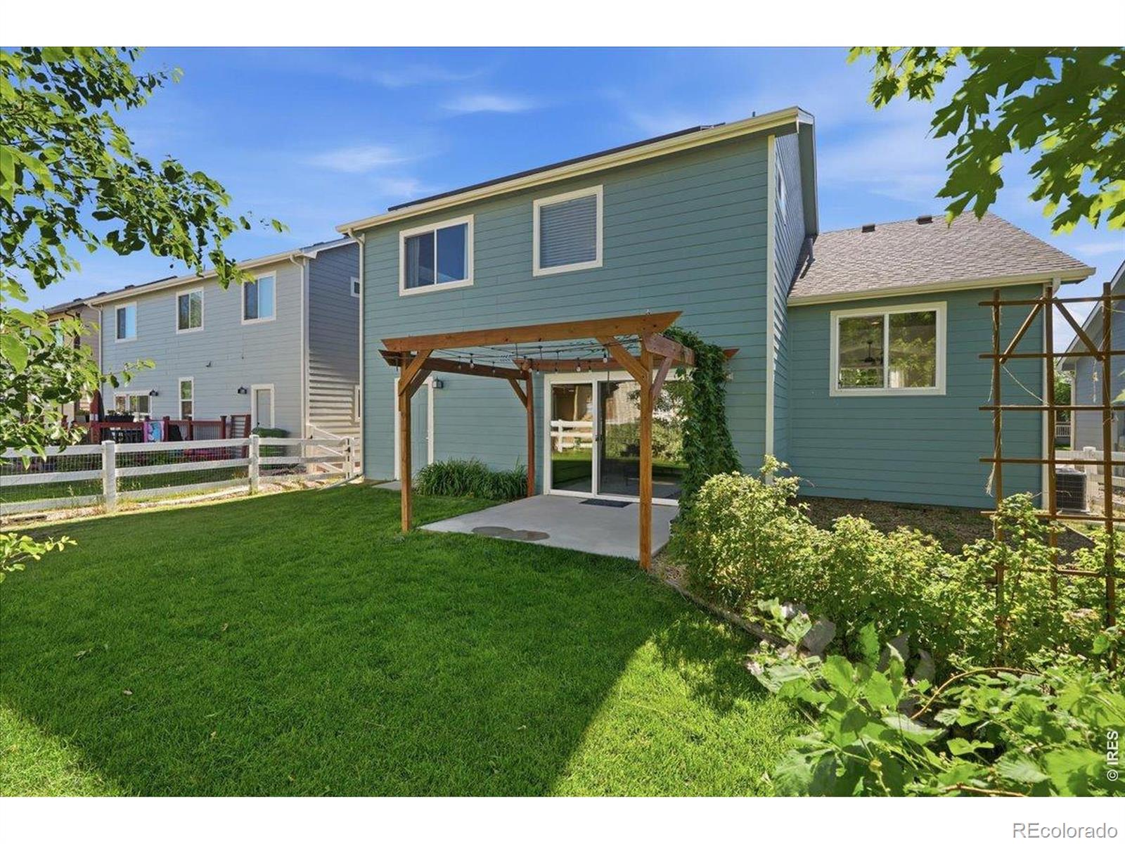 MLS Image #31 for 2403  forecastle drive,fort collins, Colorado