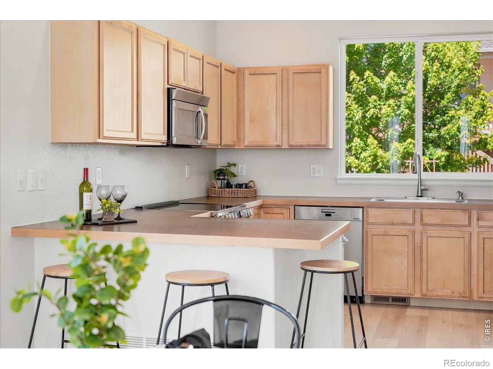 MLS Image #6 for 2403  forecastle drive,fort collins, Colorado
