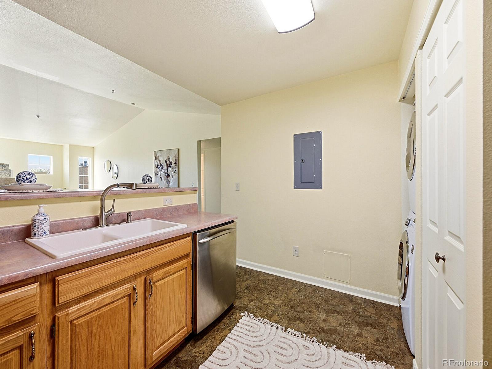 MLS Image #5 for 5667 s urban street,littleton, Colorado