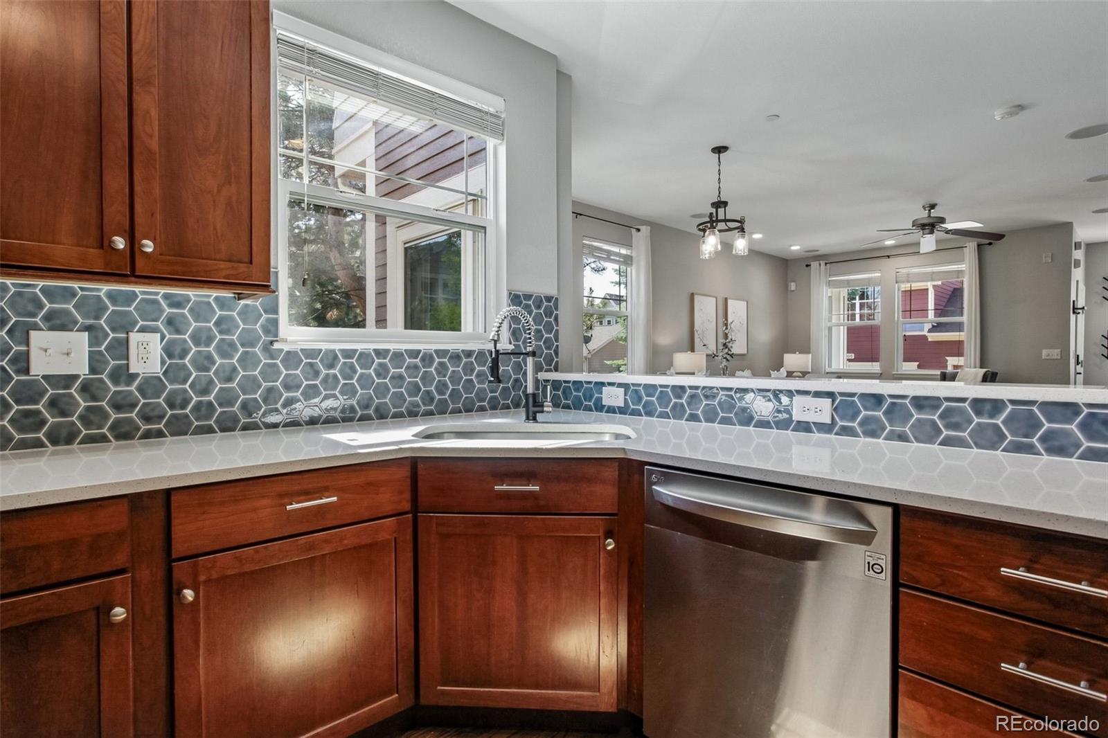 MLS Image #8 for 14197 w 84th circle b,arvada, Colorado