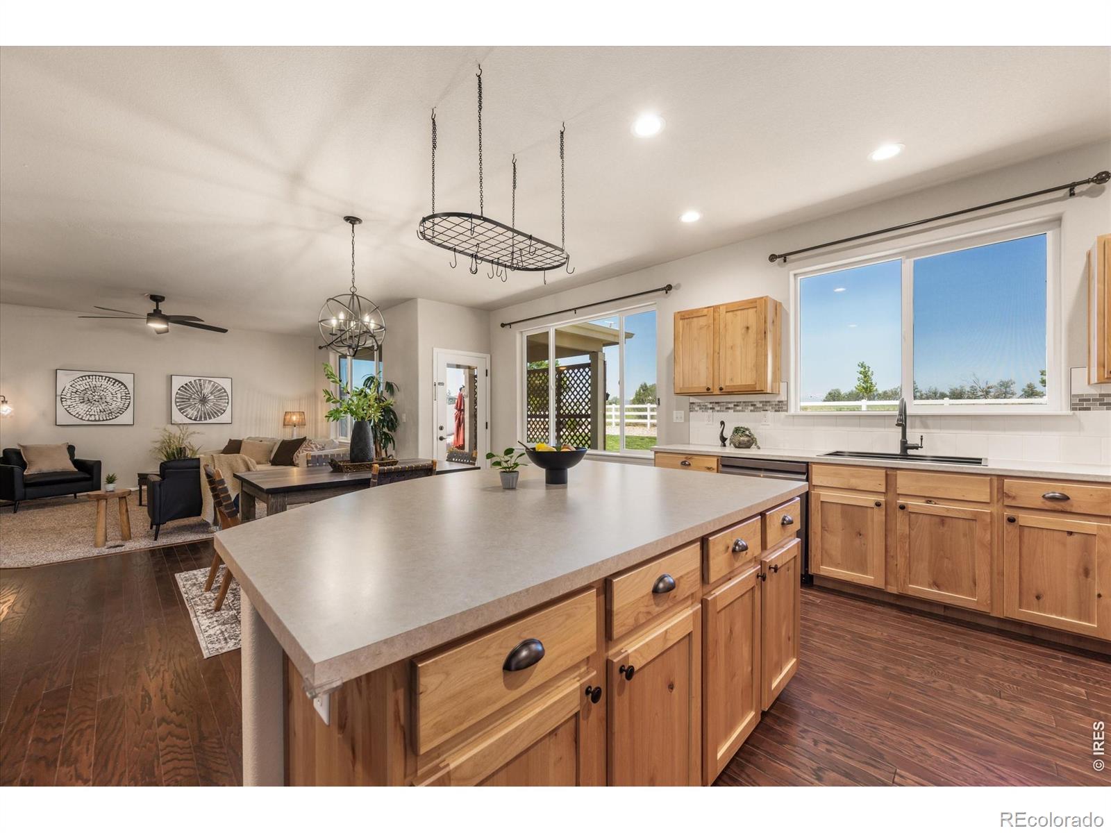 MLS Image #11 for 4693  mountain sky court,johnstown, Colorado