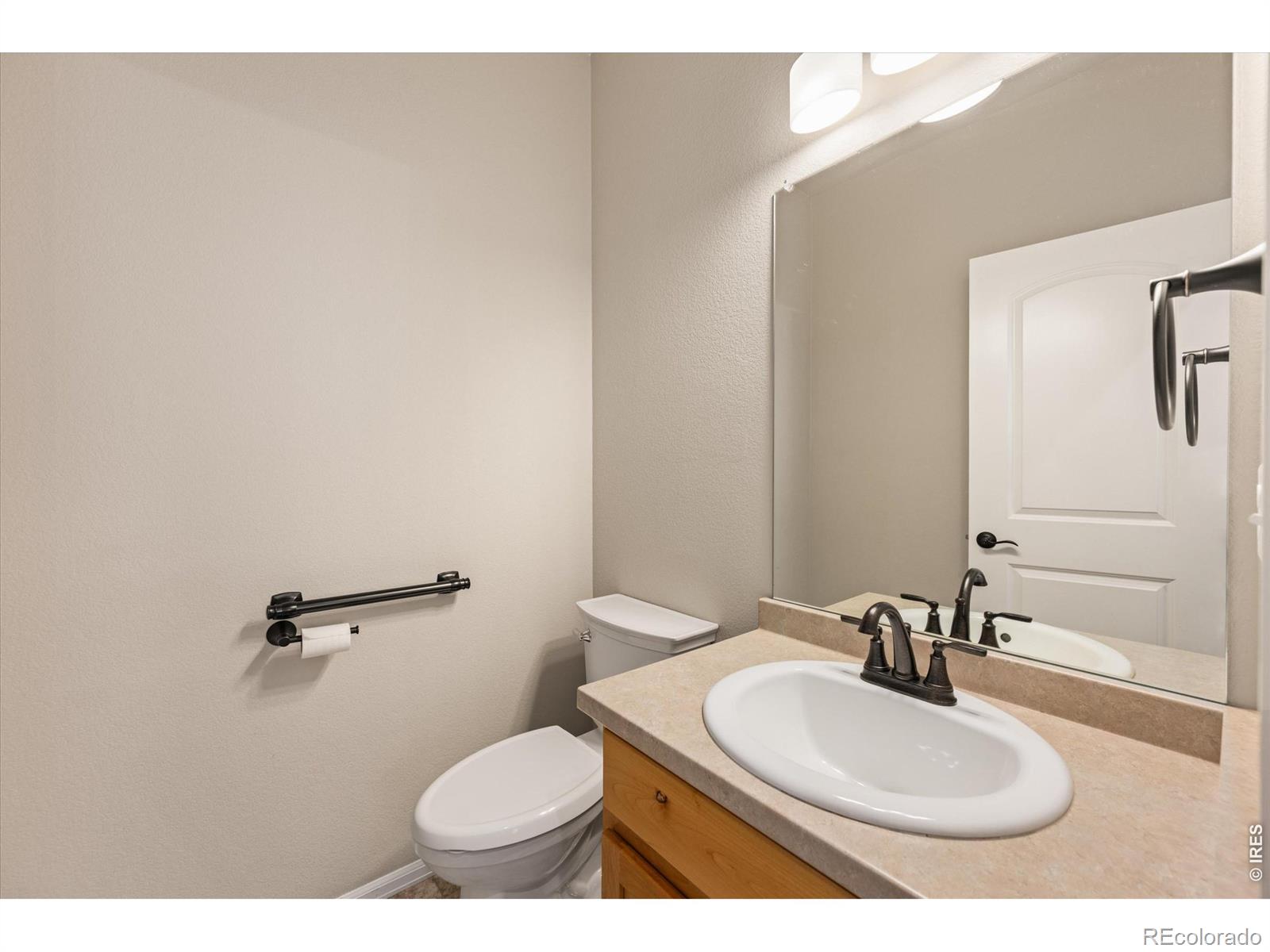 MLS Image #14 for 4693  mountain sky court,johnstown, Colorado