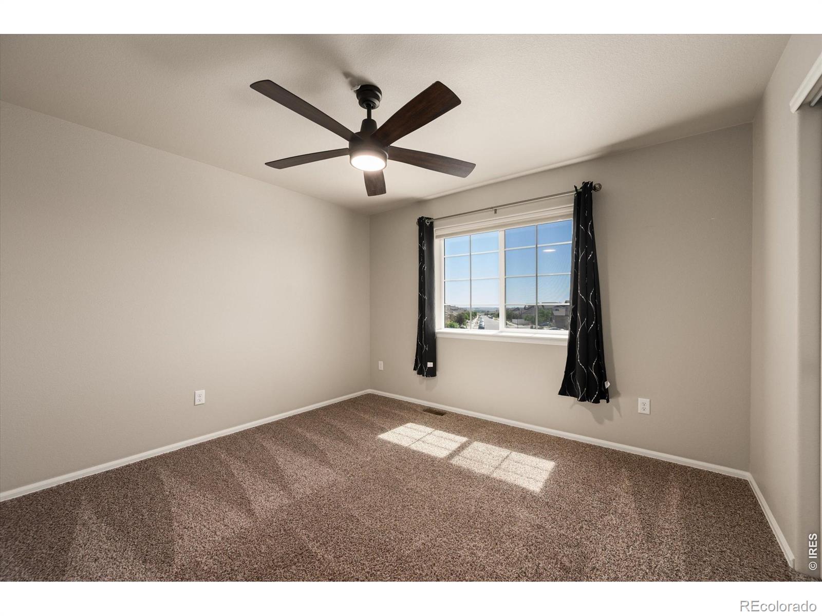 MLS Image #25 for 4693  mountain sky court,johnstown, Colorado