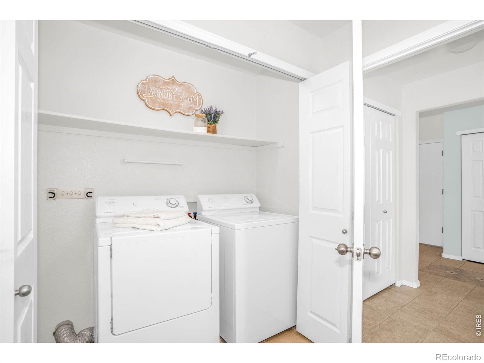 MLS Image #19 for 4007  don fox circle,loveland, Colorado