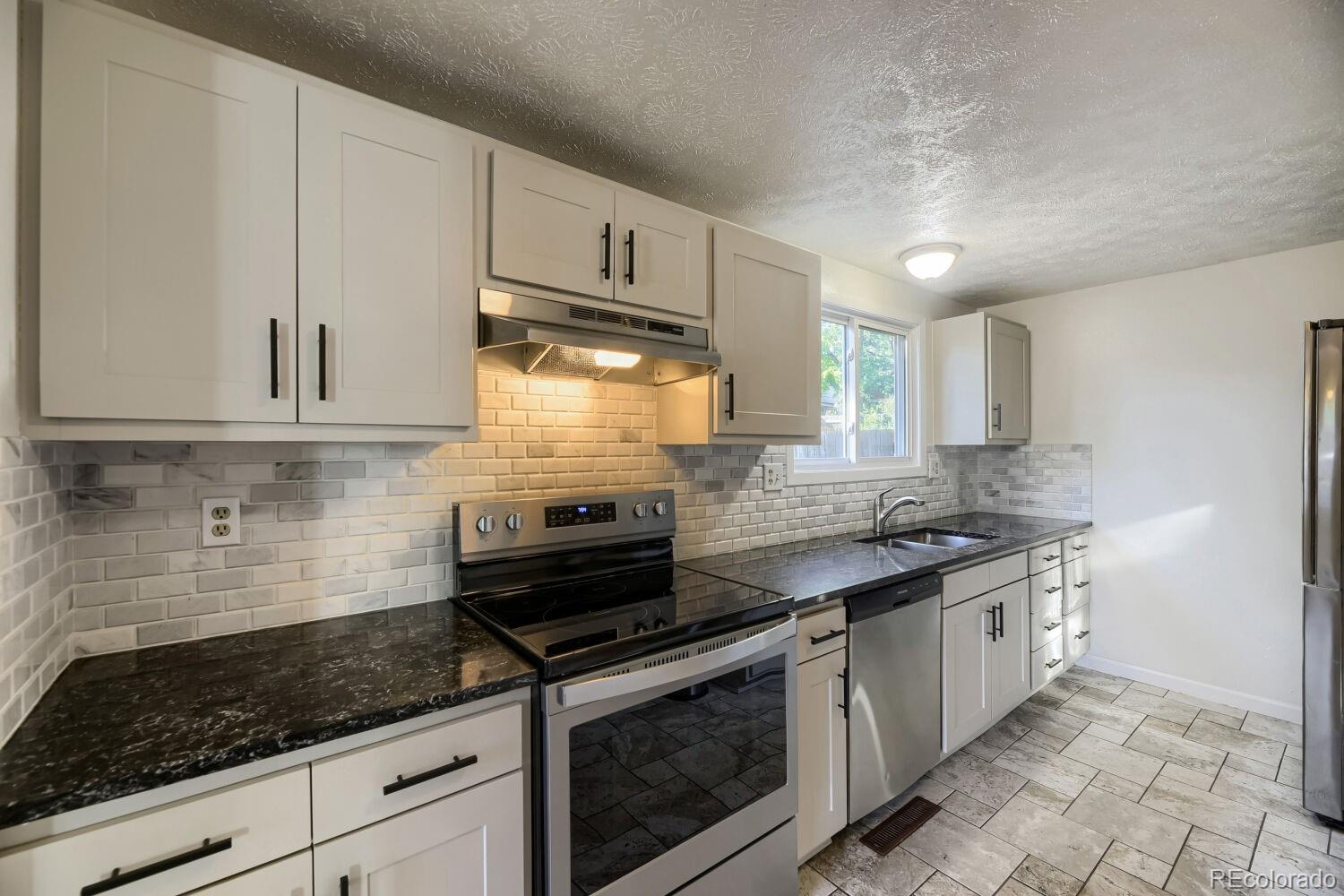MLS Image #4 for 6654 w 96th avenue,broomfield, Colorado