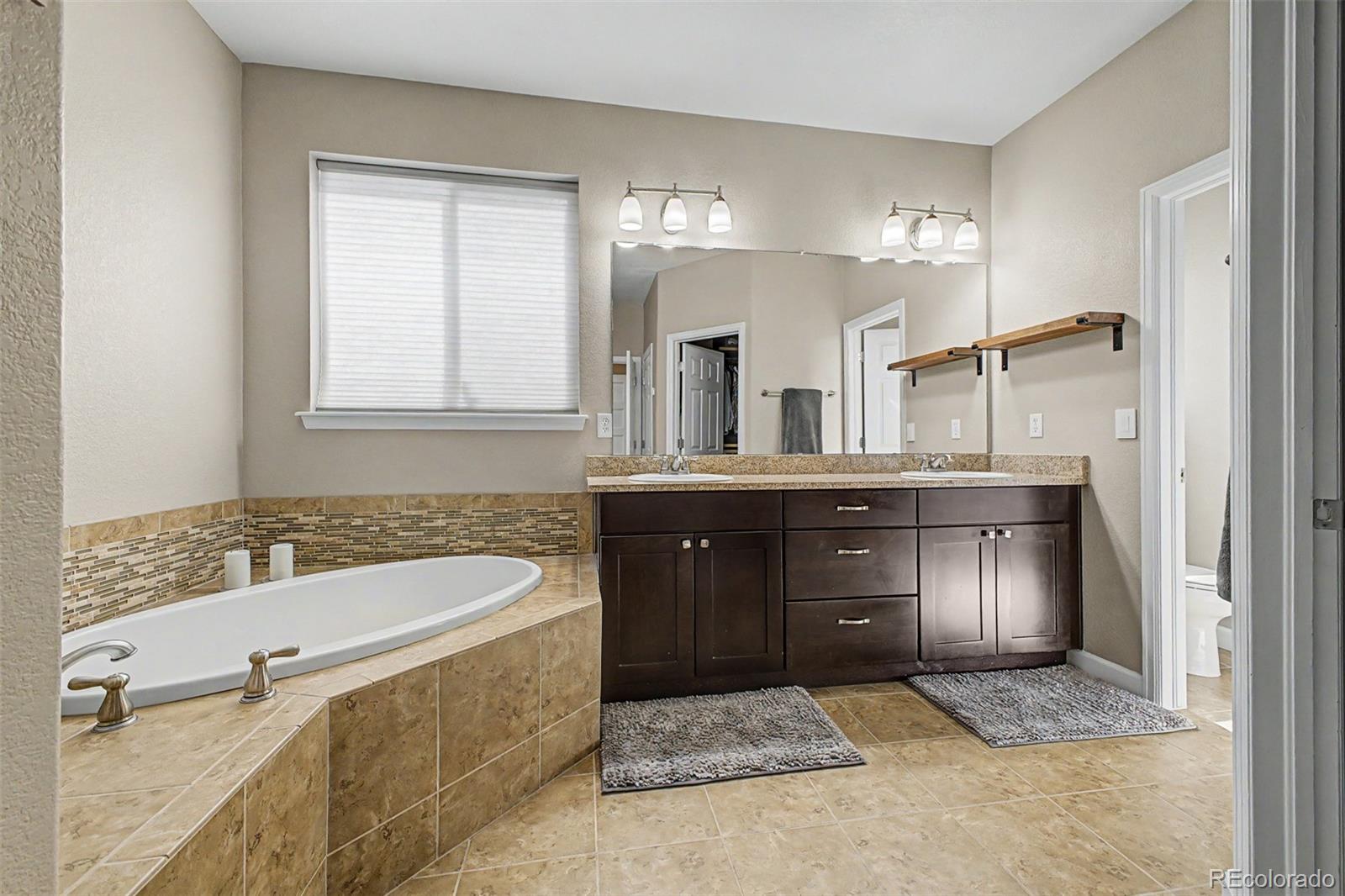 MLS Image #14 for 799  kendall court,lakewood, Colorado