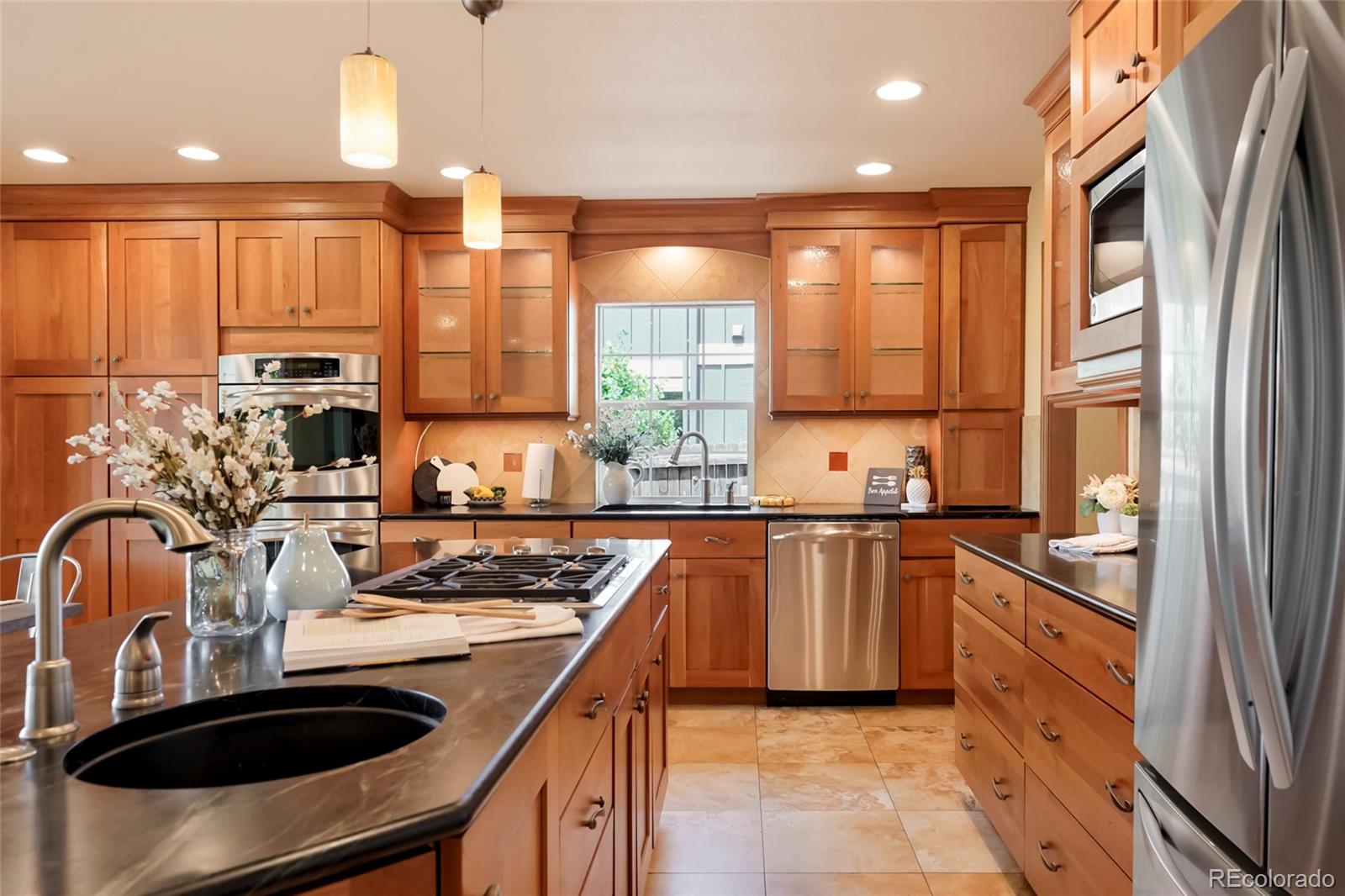 MLS Image #9 for 2550 w long circle,littleton, Colorado