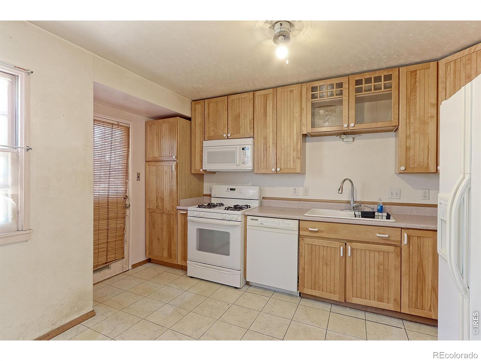 MLS Image #3 for 9460  high street,thornton, Colorado