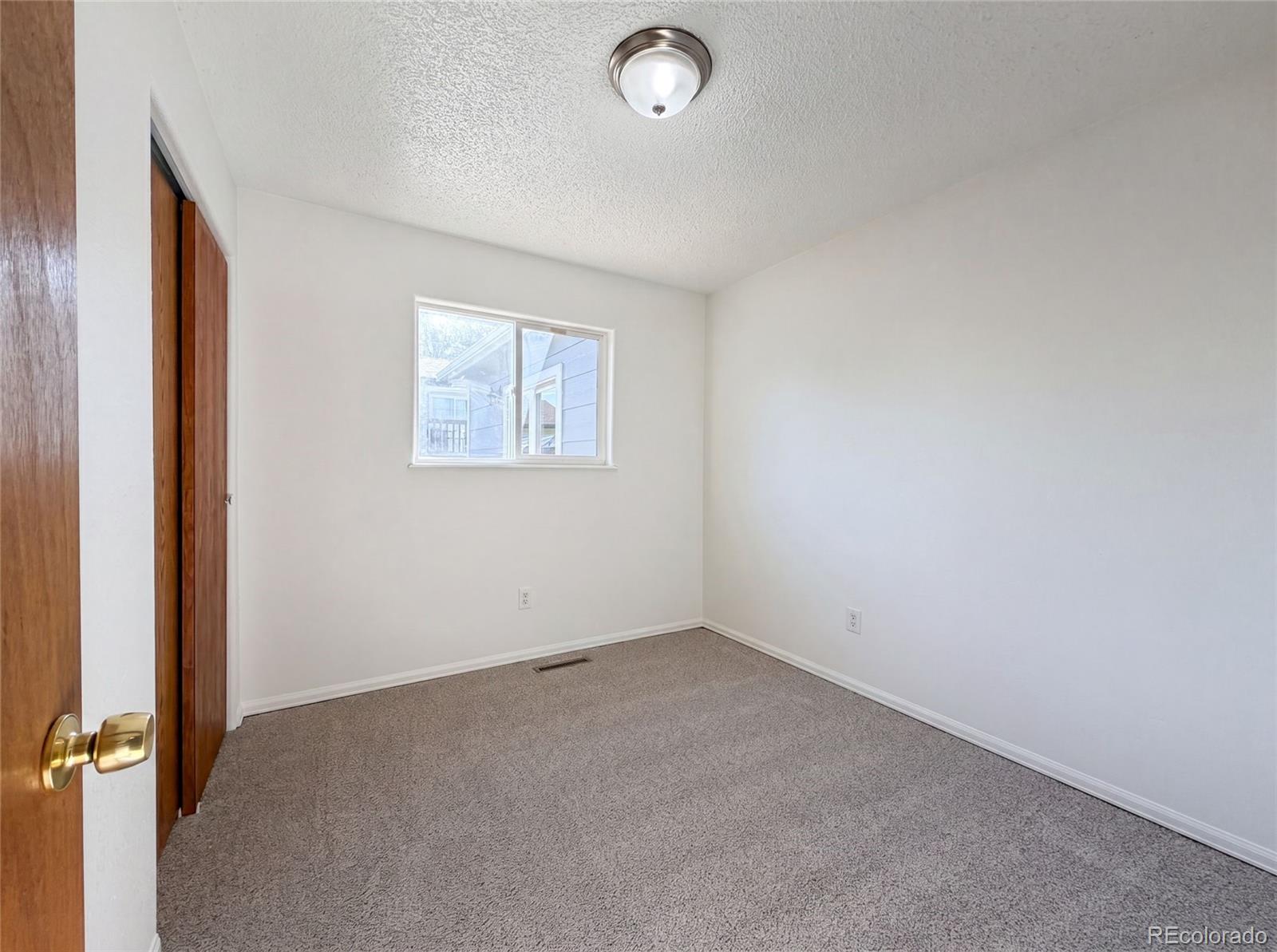 MLS Image #5 for 2162  wedgewood drive,greeley, Colorado