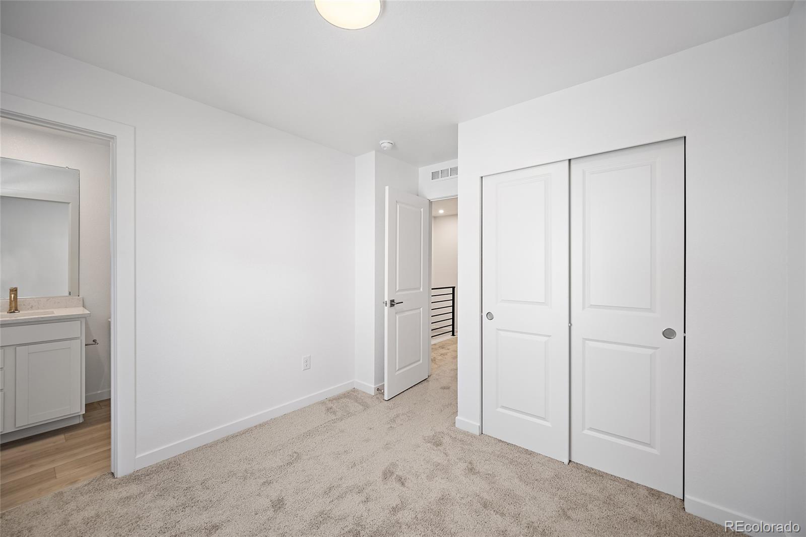 MLS Image #20 for 2060 s holly street,denver, Colorado