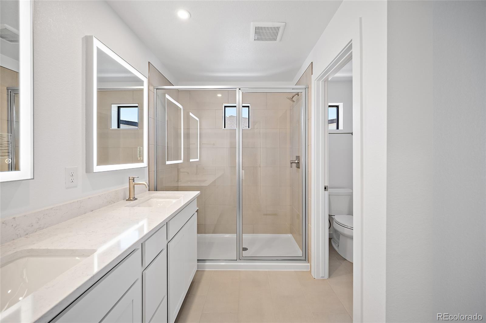 MLS Image #25 for 2060 s holly street,denver, Colorado